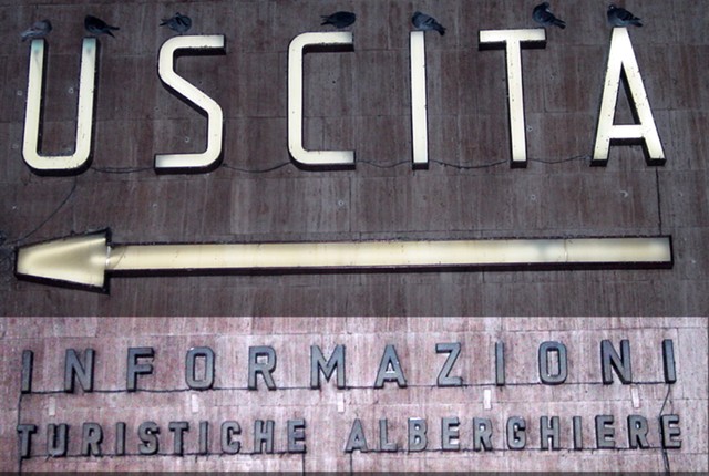 f_uscita.png_ix.med.jpg