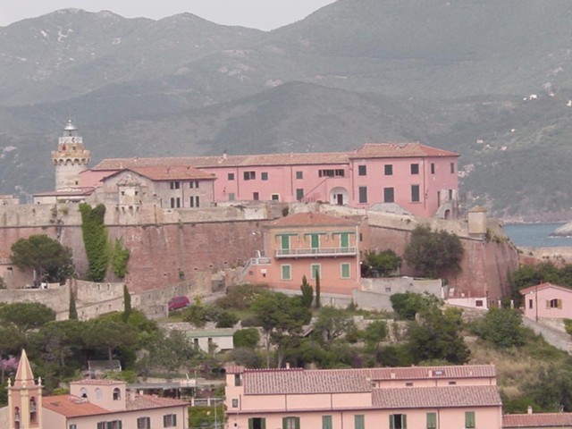 dsc00682.jpg_ix.med.jpg