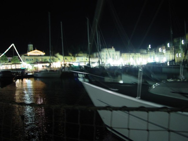 dsc00713.jpg_ix.med.jpg