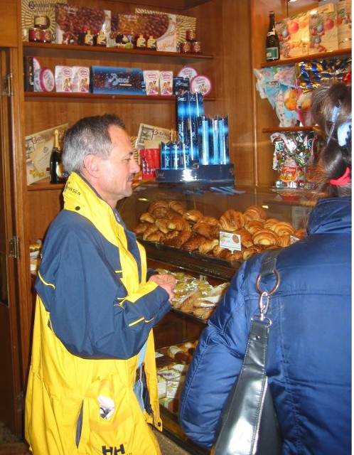 k2003_ms_0000.jpg_ix.med.jpg