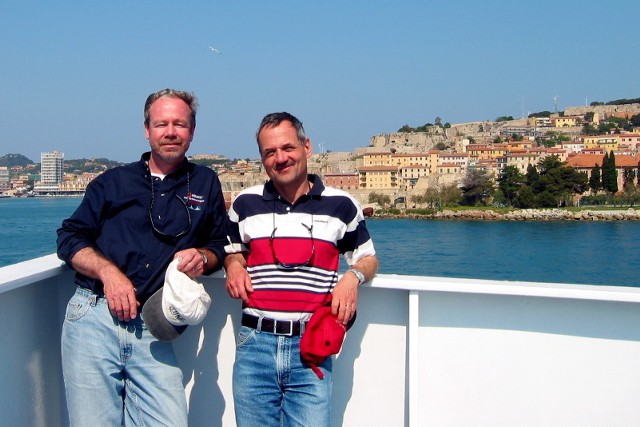 k2003_ms_0072.jpg_ix.med.jpg