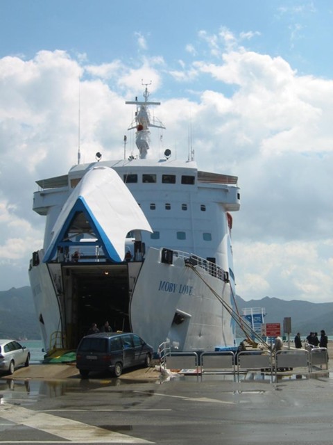 k2003_ms_0005.jpg_ix.med.jpg