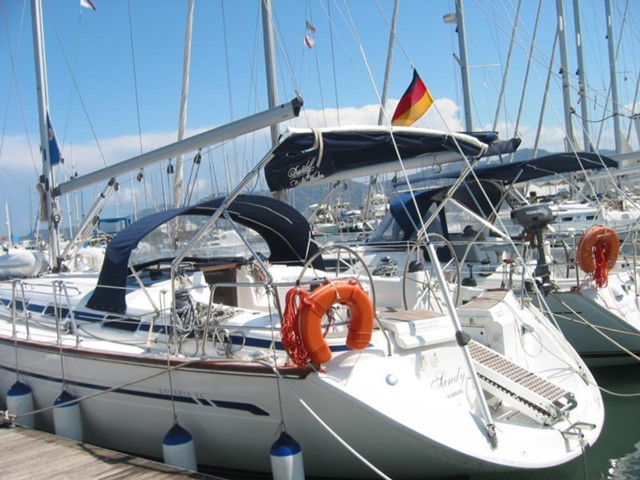 k2003_ms_0007.jpg_ix.med.jpg