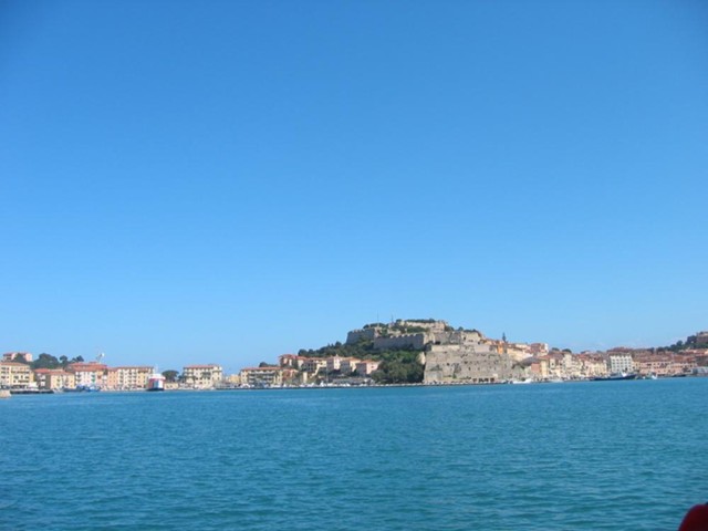 k2003_ms_0009.jpg_ix.med.jpg