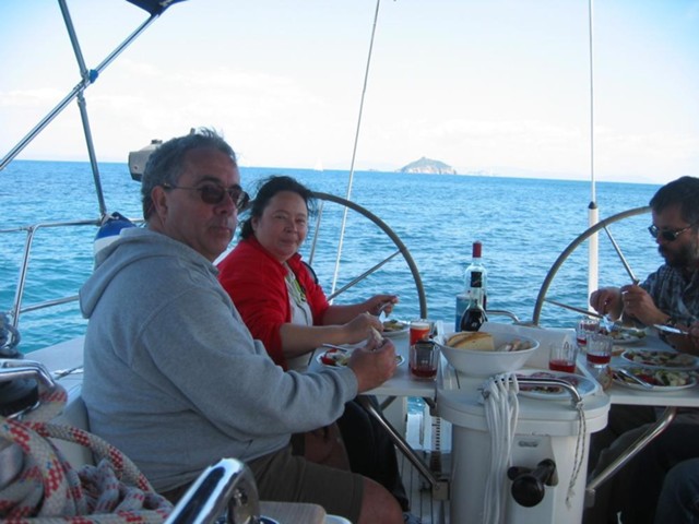 k2003_ms_0019.jpg_ix.med.jpg