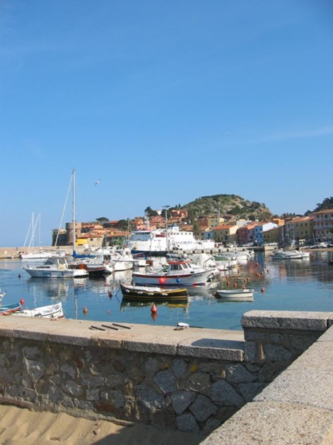 k2003_ms_0028.jpg_ix.med.jpg