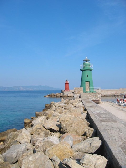k2003_ms_0029.jpg_ix.med.jpg