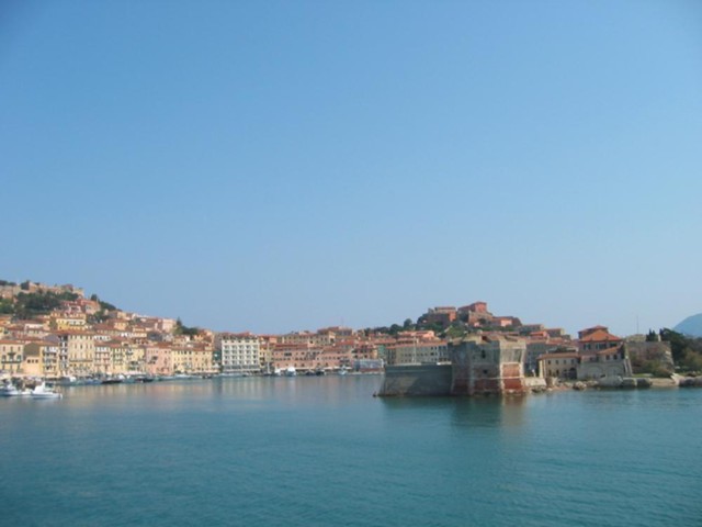 k2003_ms_0068.jpg_ix.med.jpg