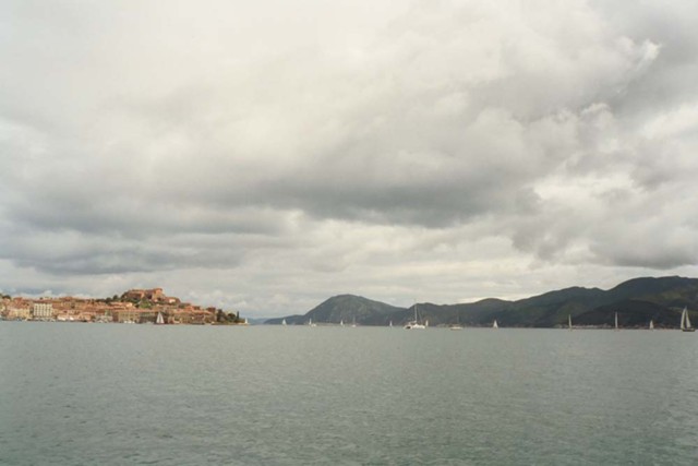 k2003_pg_0013.jpg_ix.med.jpg