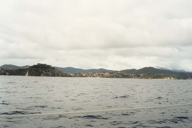 k2003_pg_0017.jpg_ix.med.jpg