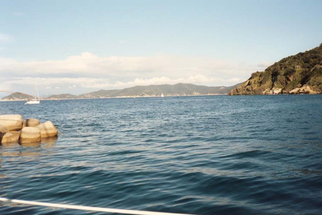 k2003_pg_0021.jpg_ix.med.jpg
