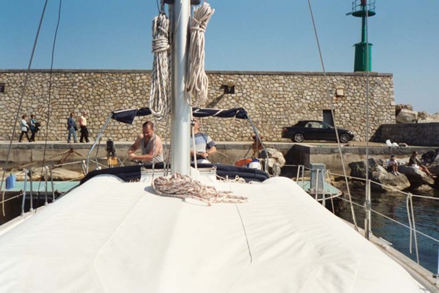 k2003_pg_0025.jpg_ix.med.jpg