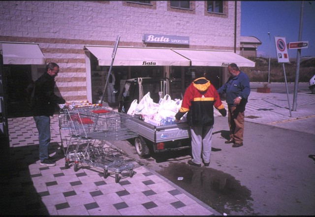 k2003_rh_0011.jpg_ix.med.jpg