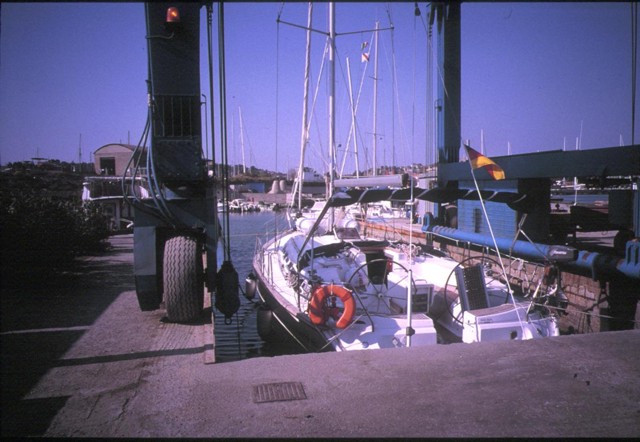 k2003_rh_0049.jpg_ix.med.jpg