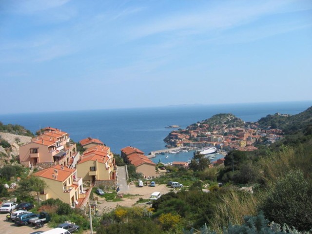k2003_ms_0054.jpg_ix.med.jpg