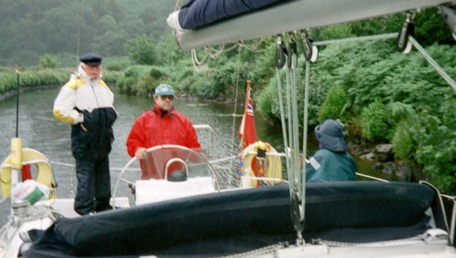 crin-004_04.jpg_ix.med.jpg