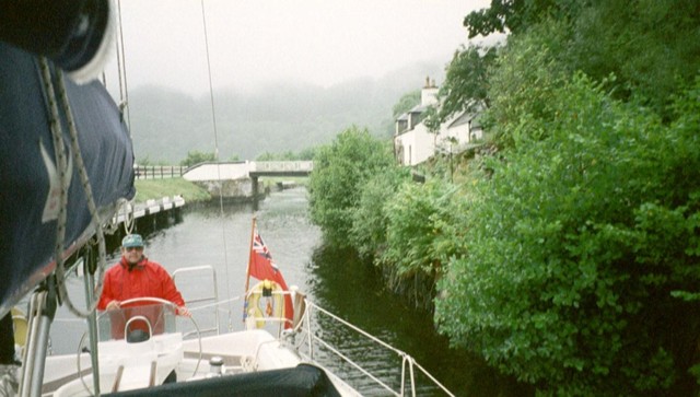crin-012_12.jpg_ix.med.jpg
